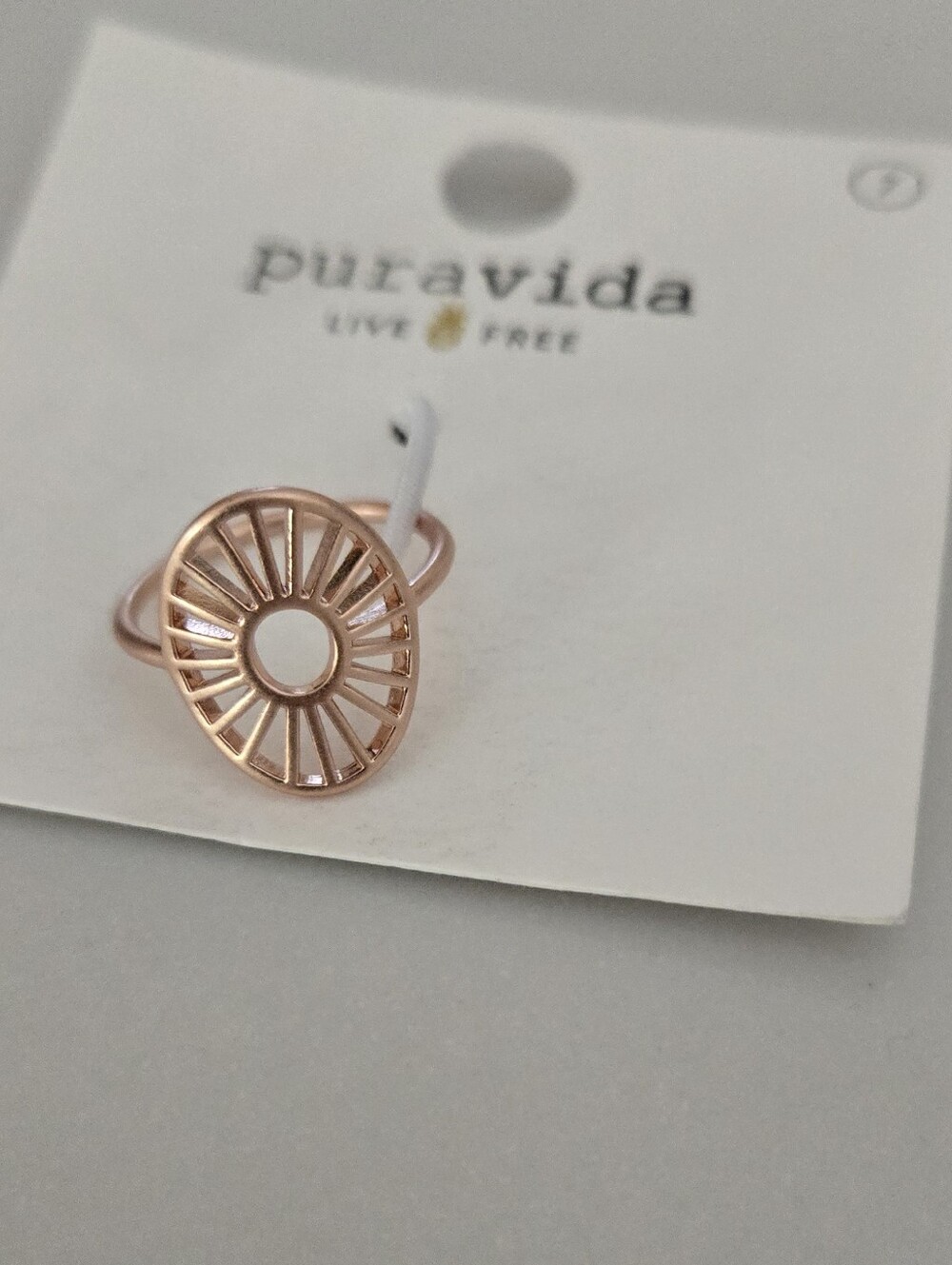 NWT Pura Vida Rose Gold Radiant Cutout Ring